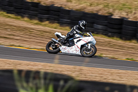 anglesey-no-limits-trackday;anglesey-photographs;anglesey-trackday-photographs;enduro-digital-images;event-digital-images;eventdigitalimages;no-limits-trackdays;peter-wileman-photography;racing-digital-images;trac-mon;trackday-digital-images;trackday-photos;ty-croes